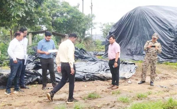 महासमुंद कलेक्टर ने किया पिथौरा संग्रहण केंद्र का औचक निरीक्षण