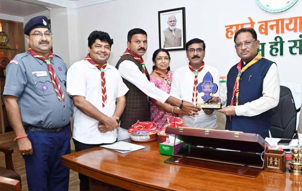 मुख्यमंत्री से भारत स्काउट्स एवं गाइड्स छत्तीसगढ़ के प्रतिनिधिमंडल ने की मुलाकात