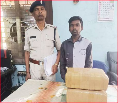 रायपुर में 8 किलोग्राम गांजा के साथ हीरा पटेल गिरफ्तार