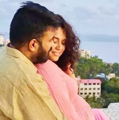 शादी के 3 महीने बाद एक्ट्रेस स्वरा भास्कर हुईं प्रेग्नेंट, शेयर की फोटो