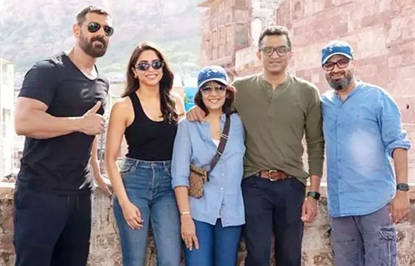 जॉन अब्राहम, शरवरी वाघ निखिल आडवाणी की 'वेदा' का करेंगे नेतृत्व