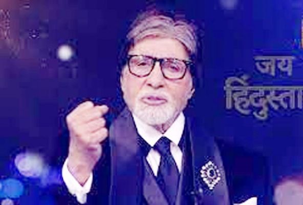 'चंद्रयान 3' की सफल लैंडिंग पर अमिताभ ने कविता पढ़कर दी बधाई