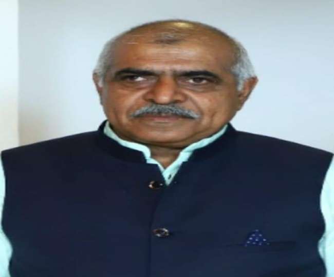  मुख्यमंत्री मनोहर लाल के छोटे भाई का निधन, सीएम ने ट्वीट कर जताया दुख