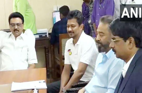 MNM प्रमुख ने सीएम स्टालिन की मौजूदगी में टीएन सचिवालय में राज्यसभा के लिए अपना नामांकन दाखिल किया