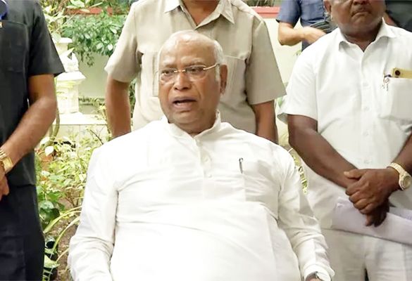 मल्लिकार्जुन खड़गे ने प्रधानमंत्री नरेंद्र मोदी पर साधा निशाना