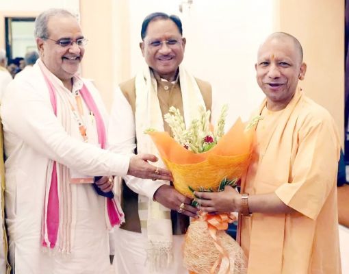 मुख्यमंत्री विष्णुदेव साय ने की सीएम योगी से मुलाकात