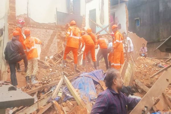 त्रिशूर में इमारत ढहने से 3 प्रवासी श्रमिकों की मौत, मंत्री ने जांच के आदेश दिए