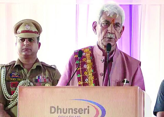 उपराज्यपाल मनोज सिन्हा 2 जुलाई को अमरनाथ यात्रा के पहले जत्थे को हरी झंडी दिखाएंगे