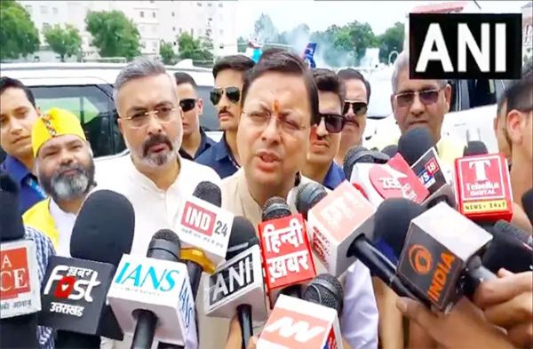 उत्तराखंड सरकार ने खराब मौसम के कारण "चार धाम यात्रा" रोकी