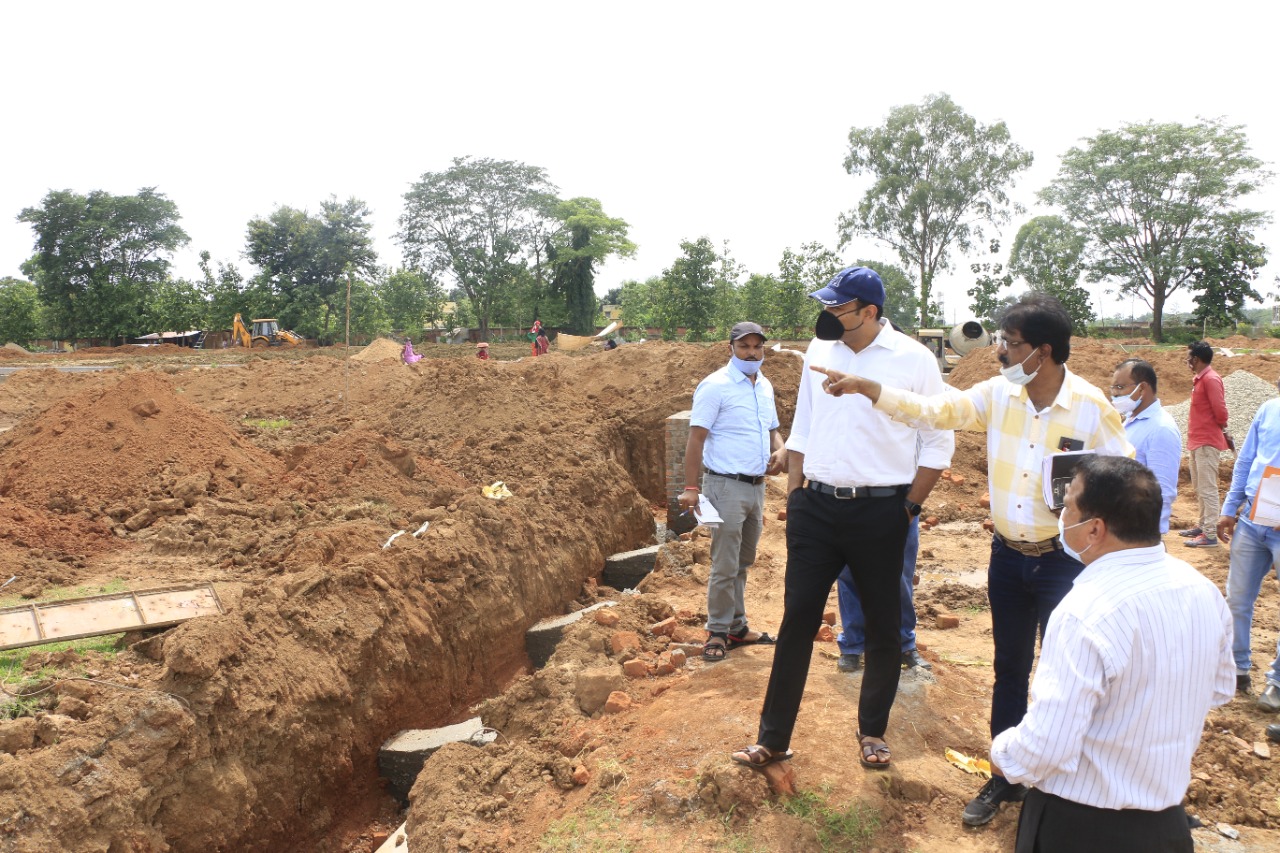 रायपुर : बस्तरवासियों को शीघ्र मिलेगी सर्व सुविधायुक्त खेल परिसर की सौगात