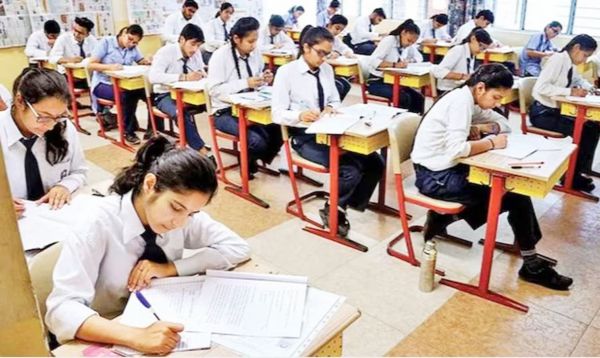 साल में दो बार होंगी CBSE बोर्ड 10वीं की परीक्षा