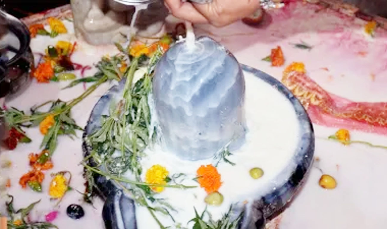 सावन में कब करें रुद्राभिषेक?, जानिए... शुभ मुहूर्त और तिथि