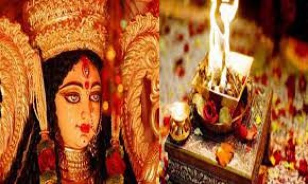 आज  हैं दुर्गा अष्टमी जानें नवरात्रि हवन की विधि 
