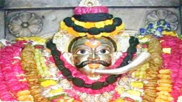 13 अप्रैल को है कालाष्टमी, जानें कब मनाई जाएगी हनुमान जयंती