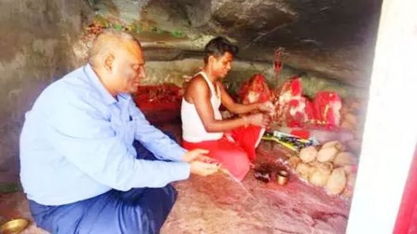 प्रदीप शर्मा ने मधेश्वर महादेव मंदिर में की पूजा-अर्चना