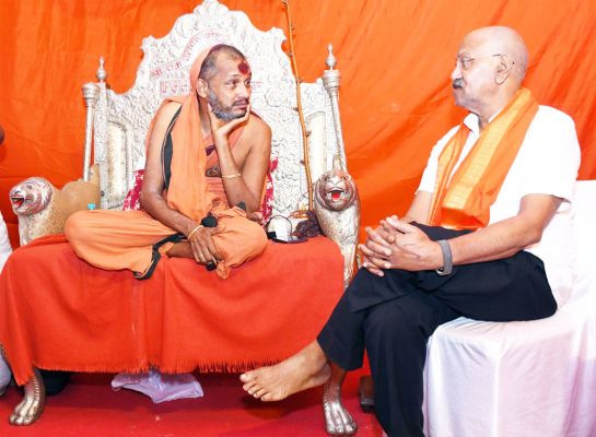धर्मस्व मंत्री बृजमोहन अग्रवाल ने राजिम कुंभ मेला स्थल का किया औचक निरीक्षण