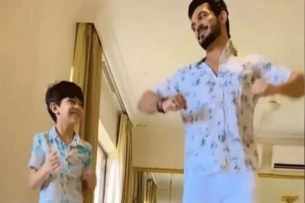  VIDEO: अर्जुन बिजलानी नें  बेटे संग 'बावला' सॉन्ग पर किया डांस