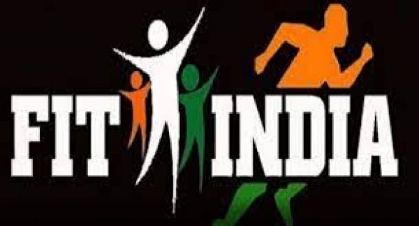  केंद्रीय खेल मंत्री ने 'फिट इंडिया ऐप' किया लॉन्च