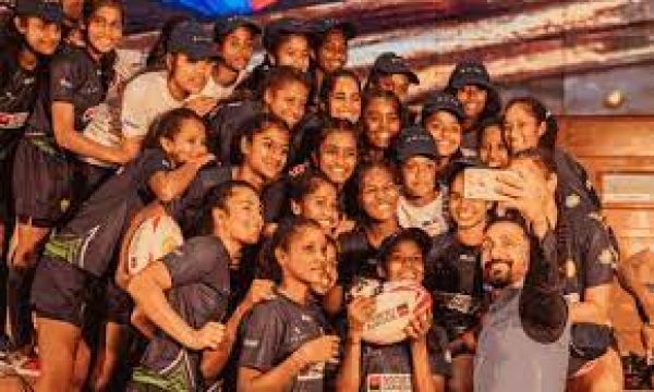  विराट कोहली के बिना यूएई के लिए भारत से रवाना हुई रॉयल चैलेंजर्स बैंगलोर की टीम