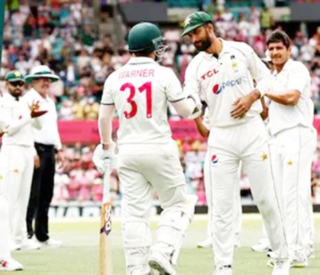 ऑस्ट्रेलिया के खिलाफ टेस्ट सीरीज में पाकिस्तान की गेंदबाजी रणनीति खराब : फ्लेमिंग