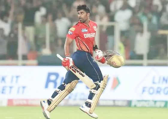 छत्तीसगढ़ के शशांक ने IPL मैच में 29 बॉल में ठोंके 61 रन
