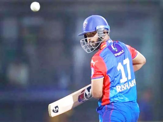 डीसी के सहायक कोच आमरे ने IPL 2024 में जीटी के खिलाफ पंत की 44 रन की पारी की सराहना की