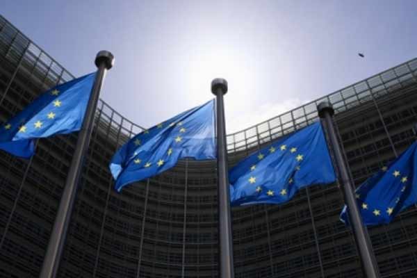 यूरोपीय आयोग ने 8 अरब की चेक रिकवरी योजना को दी मंजूरी