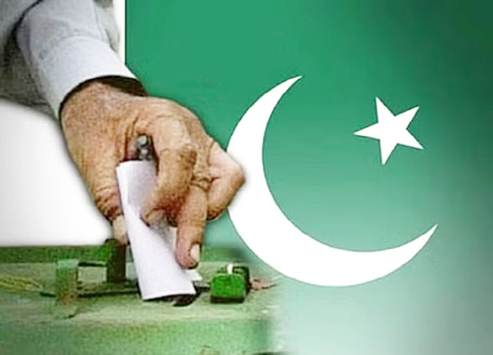 पाकिस्तान : इमरान खान की पार्टी को झटका