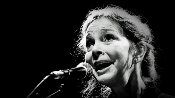 ग्रैमी पुरस्कार विजेता लोक गायिका नैंसी ग्रिफिथ का निधन