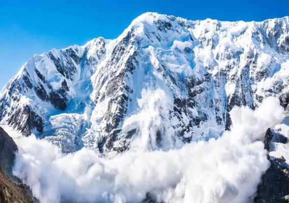 पश्चिम ईरान में हिमस्खलन से 5 पर्वतारोहियों की मौत, 4 घायल