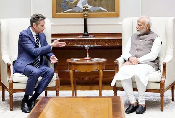 CEO जिम टैकलेट ने प्रधानमंत्री नरेंद्र मोदी से मुलाकात की