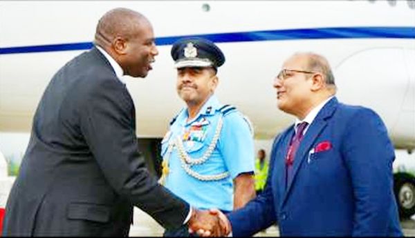 ब्रिटेन के विदेश मंत्री डेविड लैमी भारत दौरे पर पहुंचे