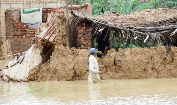 पीओके के गिलगित-बाल्टिस्तान में बाढ़ की तबाही